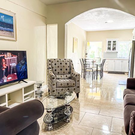 Hotel Red Hassell Manor Port Antonio Zewnętrze zdjęcie