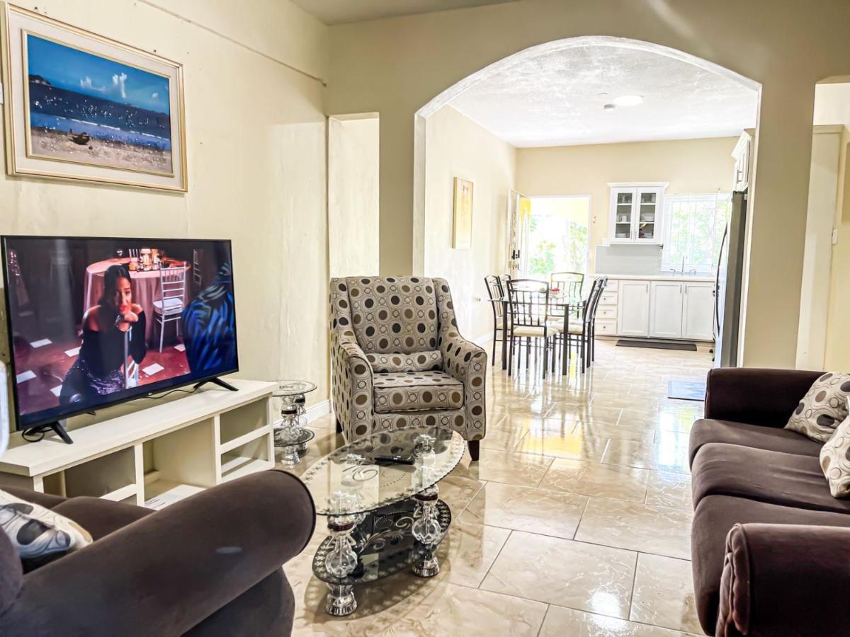 Hotel Red Hassell Manor Port Antonio Zewnętrze zdjęcie